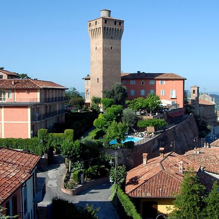 Hotel Castello Di Santa Vittoria Santa Vittoria dʼAlba エクステリア 写真