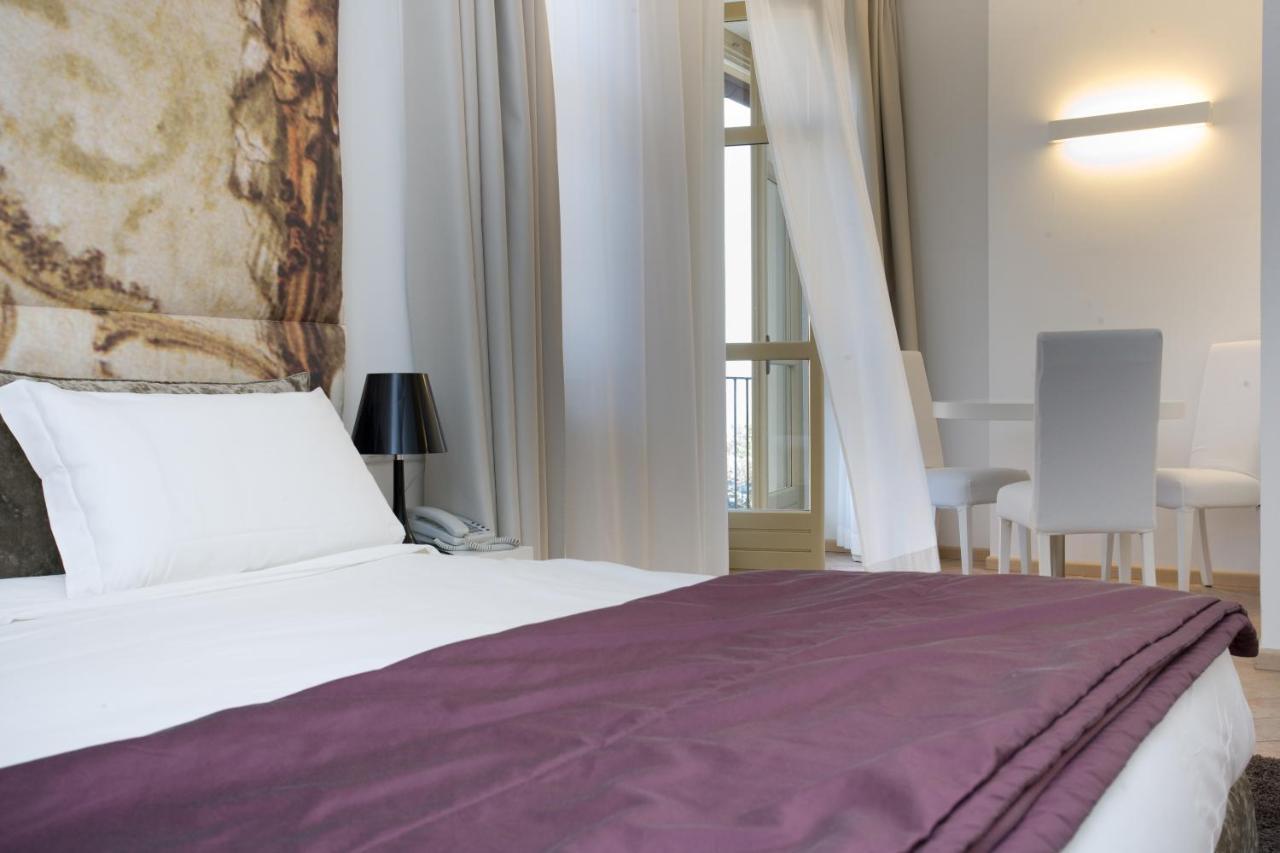 Hotel Castello Di Santa Vittoria Santa Vittoria dʼAlba エクステリア 写真