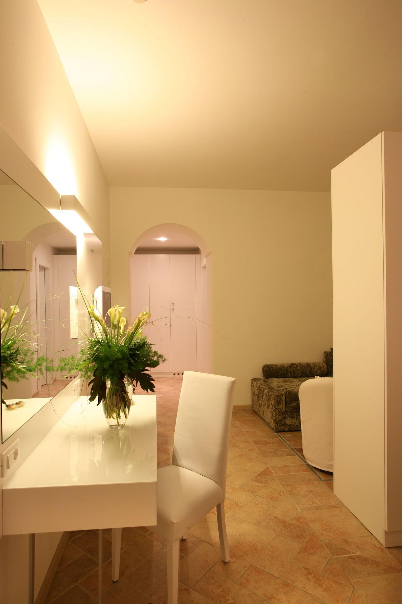 Hotel Castello Di Santa Vittoria Santa Vittoria dʼAlba エクステリア 写真
