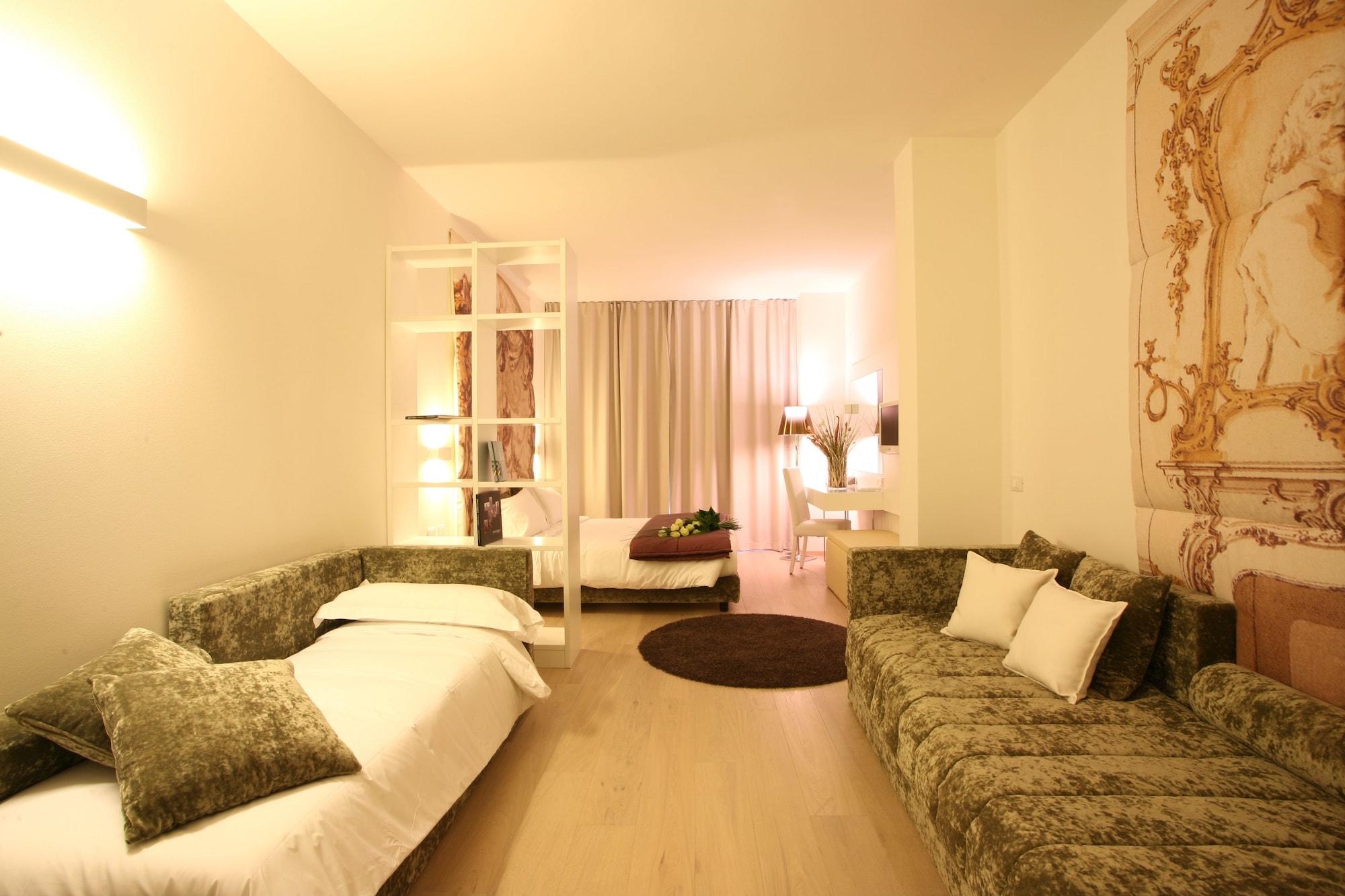 Hotel Castello Di Santa Vittoria Santa Vittoria dʼAlba エクステリア 写真