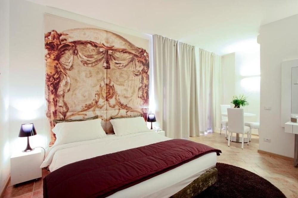 Hotel Castello Di Santa Vittoria Santa Vittoria dʼAlba エクステリア 写真