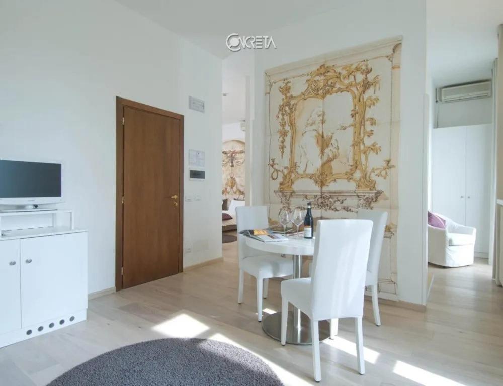 Hotel Castello Di Santa Vittoria Santa Vittoria dʼAlba エクステリア 写真